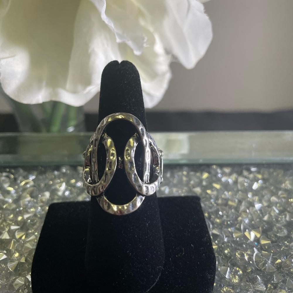 Paparazzi Ring